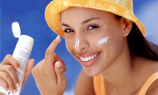 Mẹo chọn kem chống nắng bắt buộc bạn phải nhớ
