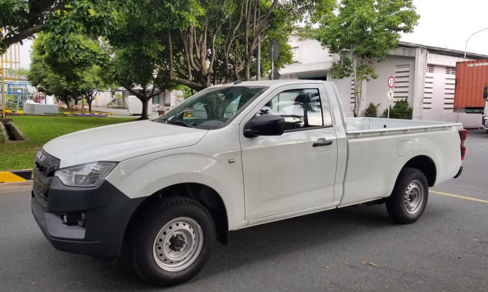Isuzu D-Max 2021 cabin đơn về Việt Nam, giá dự kiến 399 triệu đồng