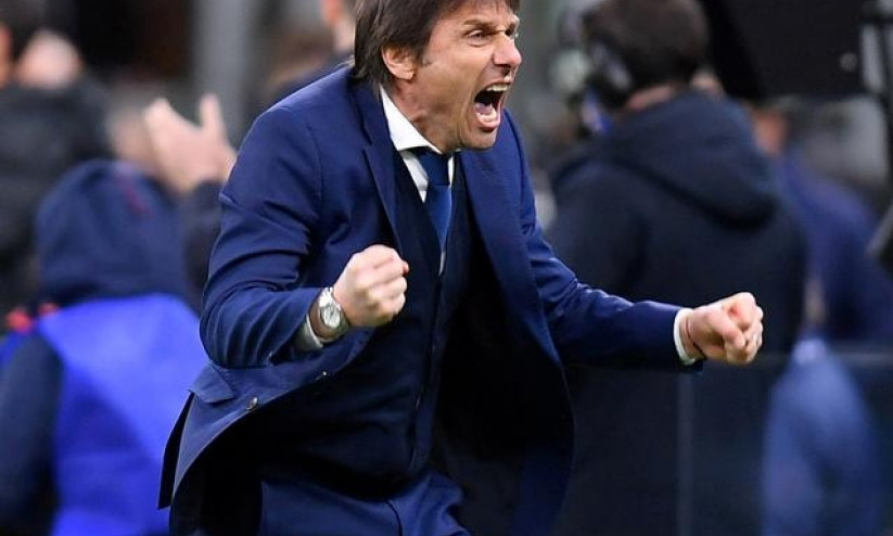 Tottenham bỏ kế hoạch thuê Conte