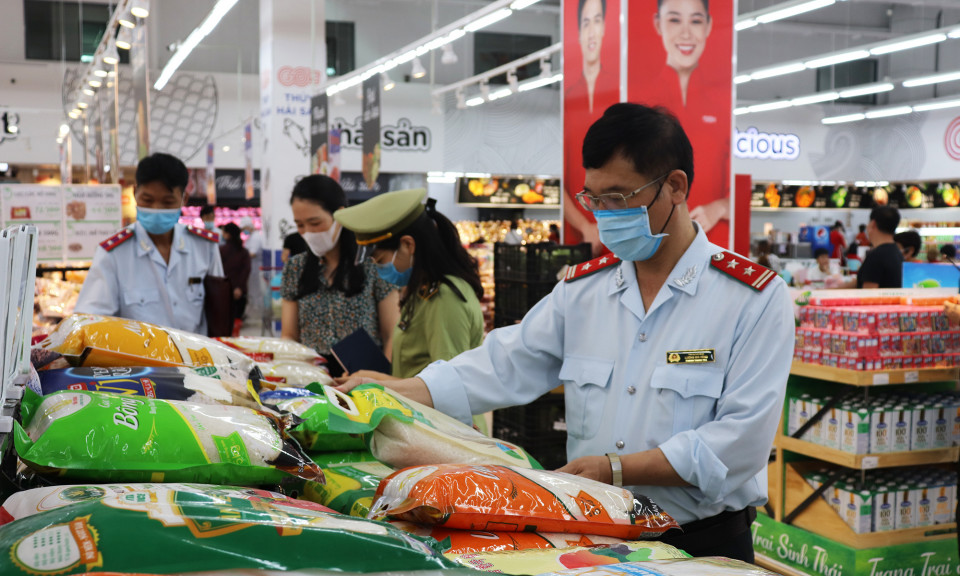 Để người Việt ưu tiên dùng hàng Việt