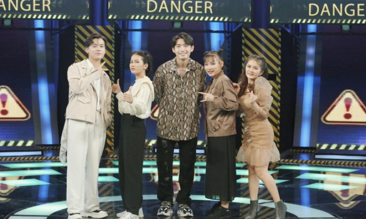 Quang Đăng bị fan nữ chê dễ dãi khi chơi gameshow