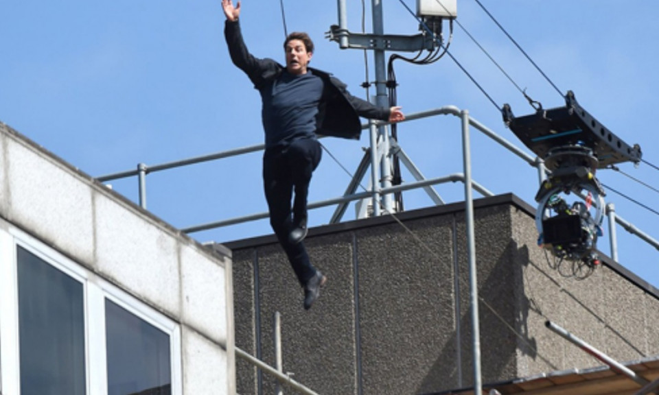 Tại sao Tom Cruise luôn tự thực hiện các pha hành động nguy hiểm?