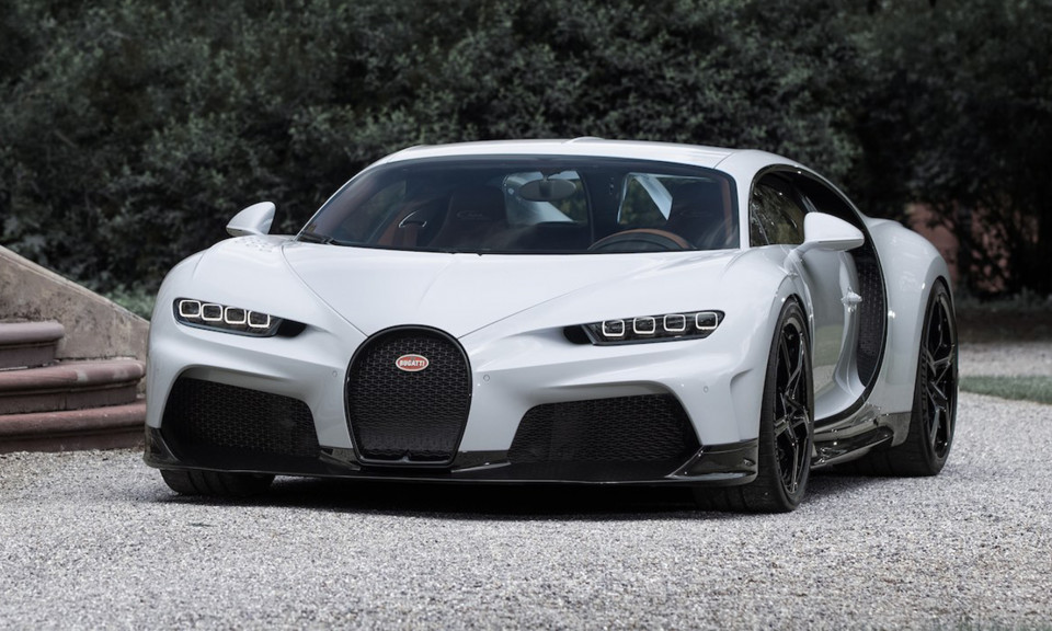Bugatti Chiron Super Sport giá 3,9 triệu USD, mạnh 1.577 mã lực