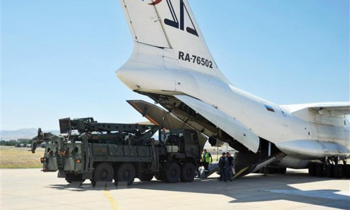 Mỹ cảnh báo việc Thổ Nhĩ Kỳ mua tổ hợp tên lửa S-400