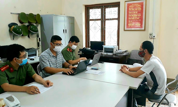 Xử lý nghiêm những người đăng thông tin xấu, độc trên không gian mạng