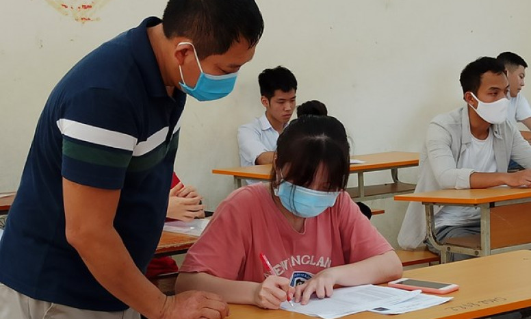 Hà Nội: Hơn 93.000 học sinh Hà Nội bắt đầu cuộc cạnh tranh vào lớp 10