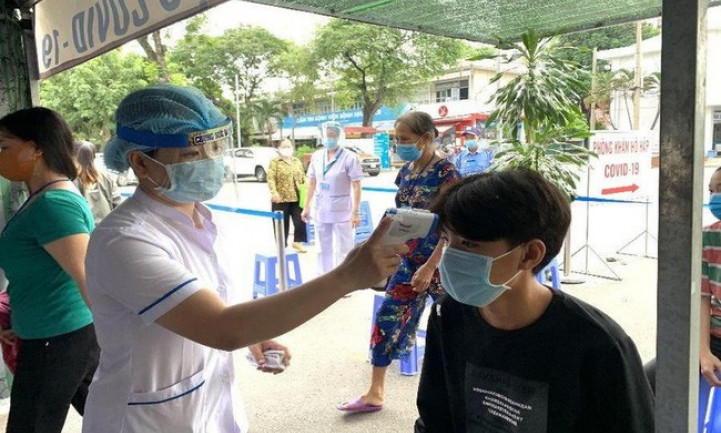 3 nhân viên Bệnh viện Bệnh Nhiệt đới TP Hồ Chí Minh nghi nhiễm COVID-19