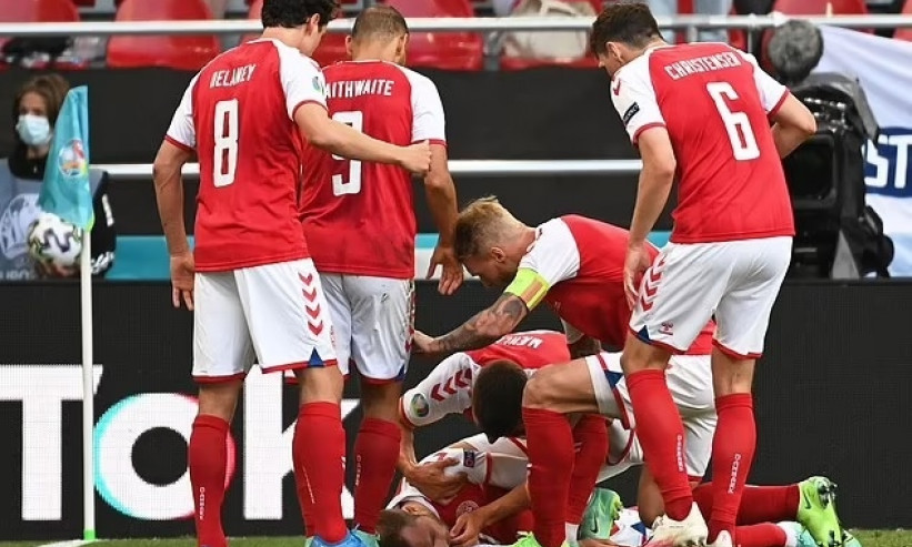 Eriksen đột quỵ trên sân, hoãn trận Đan Mạch vs Phần Lan