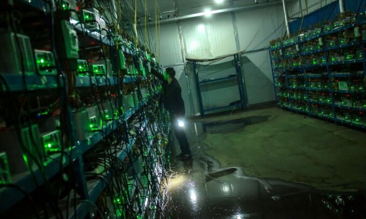 Trung Quốc truy quét 'mỏ' Bitcoin