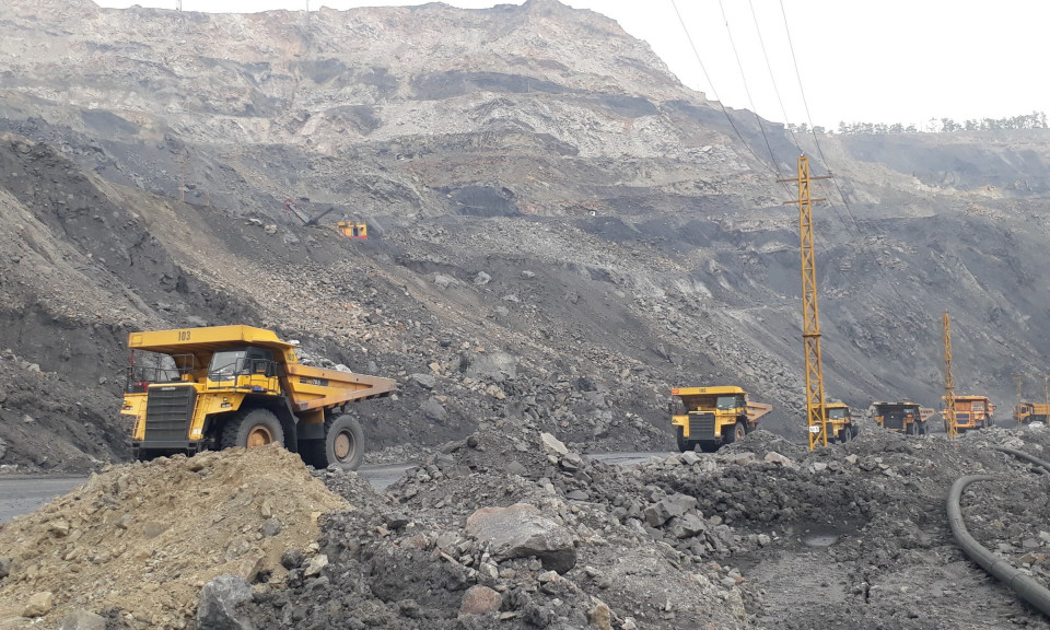 TKV: Kiên trì thực hiện mục tiêu kép