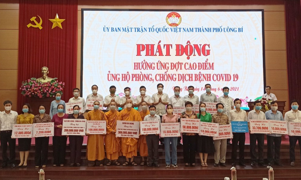 Các địa phương phát động cao điểm ủng hộ phòng, chống dịch Covid-19