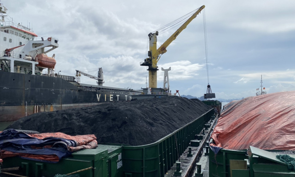 TKV tăng cường chế biến, nâng giá trị than thành phẩm