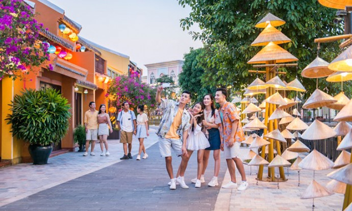 Du lịch Việt có thể học hỏi gì thế giới trong ‘trận chiến' COVID-19?