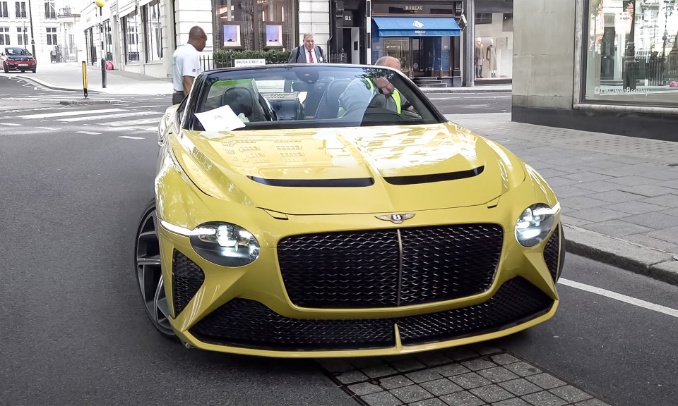 Tuyệt phẩm Bentley Bacalar gần 2 triệu USD tại London