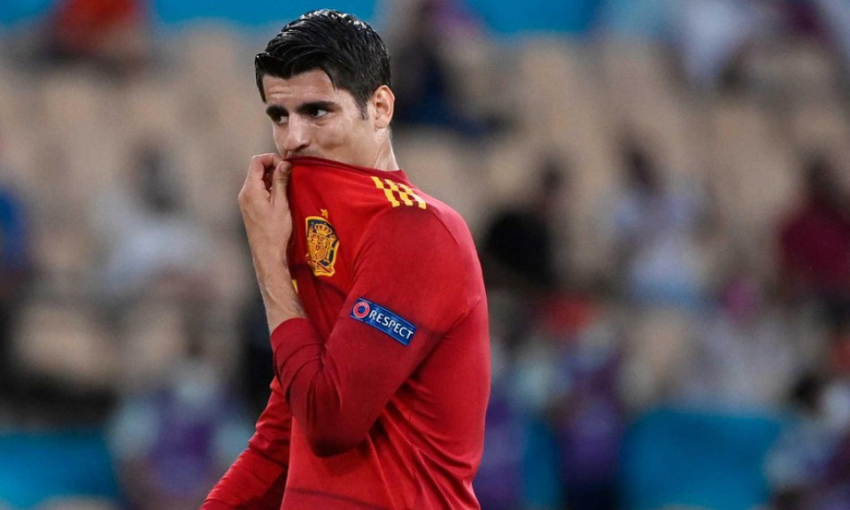 Bị chê đá dở, Morata đáp trả antifan trước trận đấu của Tây Ban Nha
