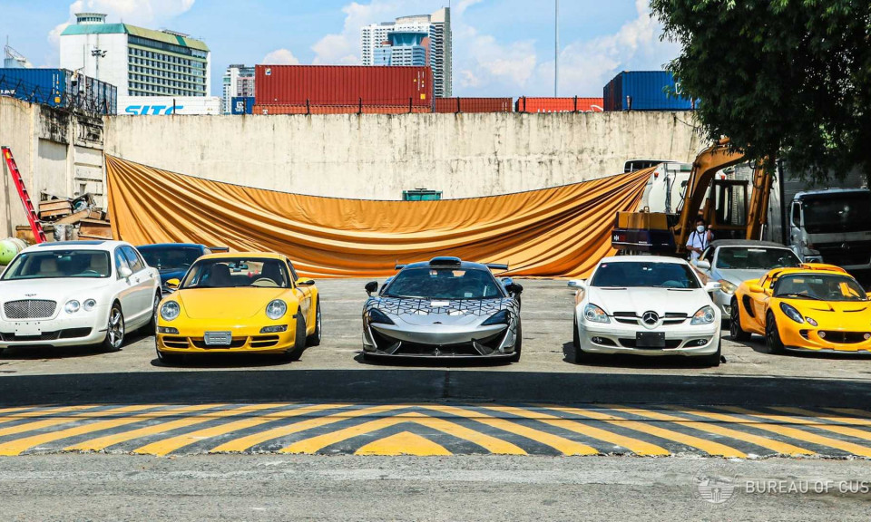 Lý do loạt siêu xe 'đáng mơ ước' trị giá hàng triệu USD bị tiêu hủy
