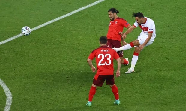 'Messi của vùng Alps' níu hy vọng cho Thụy Sỹ