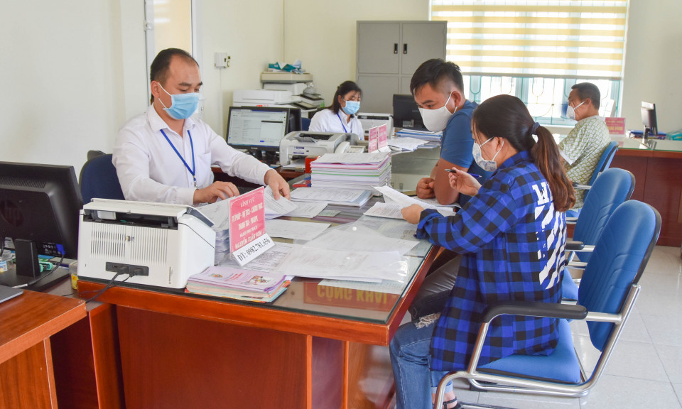 Vì nền hành chính phục vụ
