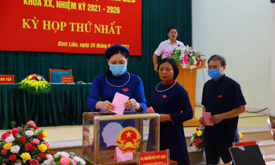 Kỳ họp thứ nhất HĐND huyện Bình Liêu khóa XX, nhiệm kỳ 2021-2026