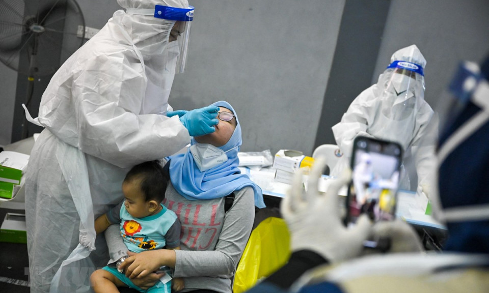 Malaysia phát hiện thêm các biến thể đáng lo ngại của virus SARS-CoV-2