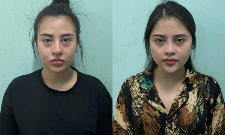 Khởi tố hai cô gái liên quan vụ cướp tiền