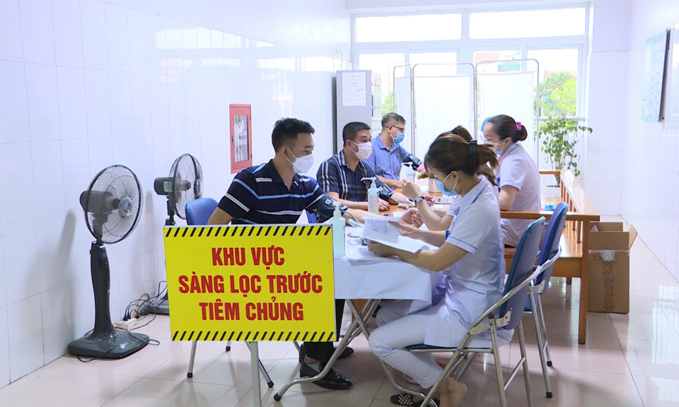 Đảm bảo tiến độ tiêm vắc xin phòng Covid-19