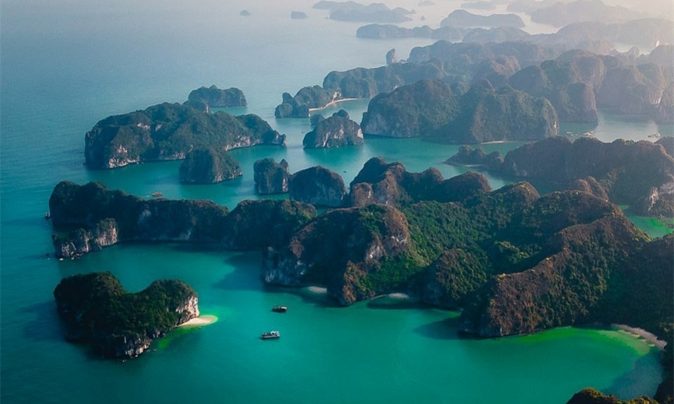 Hòn đảo sở hữu 2 mặt biển ít người biết ở Việt Nam
