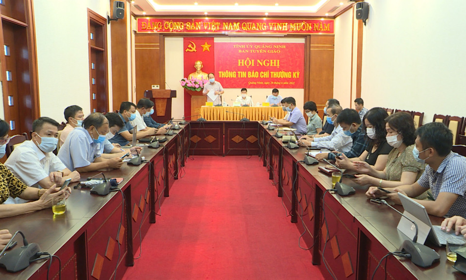 Hội nghị thông tin báo chí thường kỳ