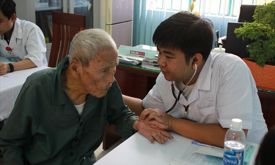Đà Nẵng hướng tới mục tiêu bao phủ toàn dân tham gia BHYT