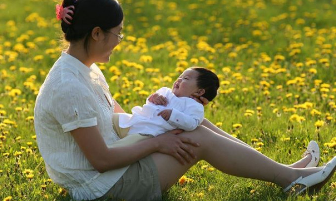 Bổ sung vitamin D cho trẻ đúng cách