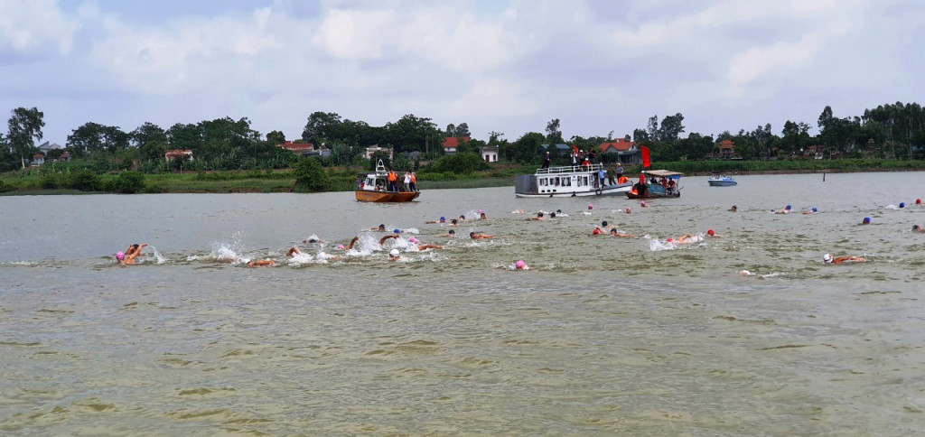 Hội bơi vượt sông truyền thống Bạch Đằng lần thứ 44 sẽ hoãn để phòng chống dịch Covid -19.