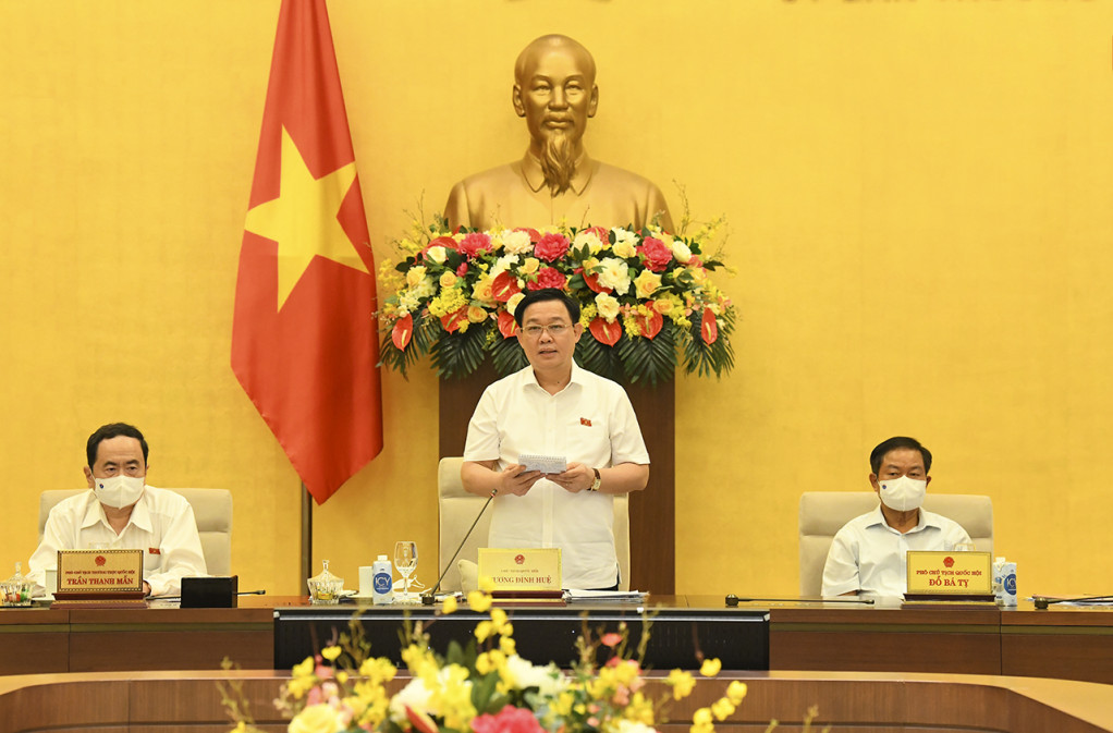 Chủ tịch Quốc hội Vương Đình Huệ phát biểu bế mạc phiên họp thứ 58 của UBTVQH.