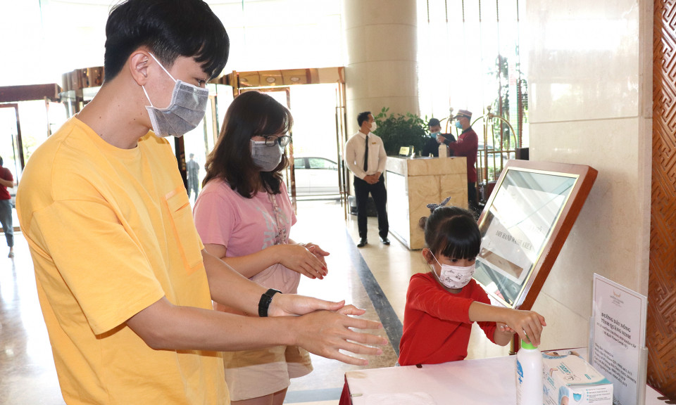 Du lịch Quảng Ninh đón 2,5 triệu lượt khách