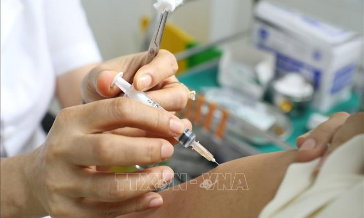 Phụ nữ mang thai có nên tiêm vaccine COVID-19 không?