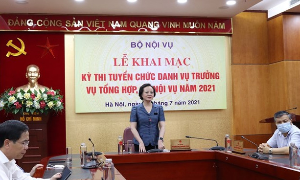 Bộ Nội vụ tổ chức thi tuyển chức danh Vụ trưởng Vụ Tổng hợp