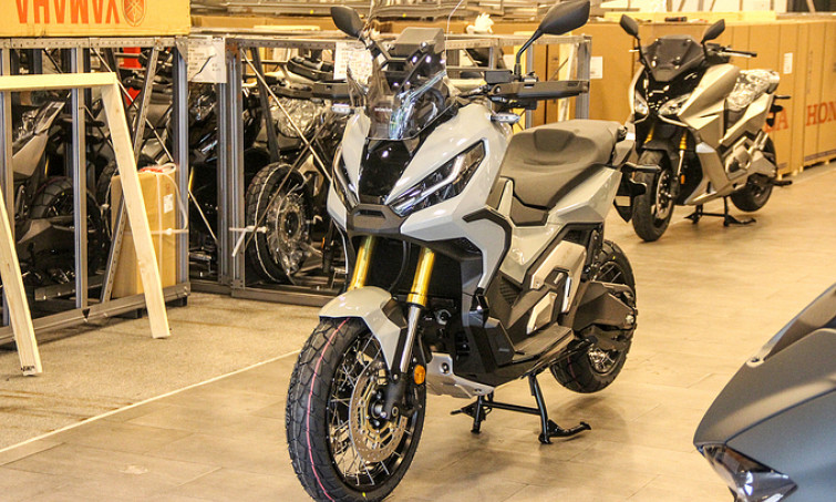 Honda X-ADV 750 - xe ga off-road về Việt Nam