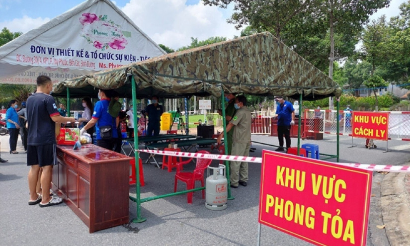 "Thông chốt" bất thành liền tấn công bảo vệ dân phố