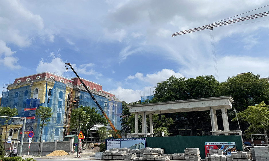 Chuẩn bị cơ sở vật chất cho năm học mới