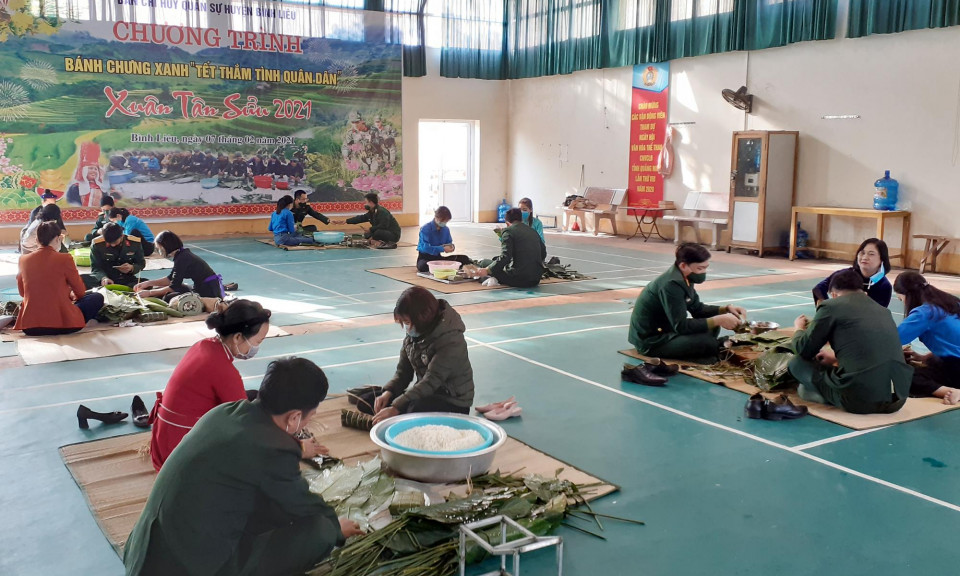 Phối hợp xây dựng thế trận lòng dân vững chắc