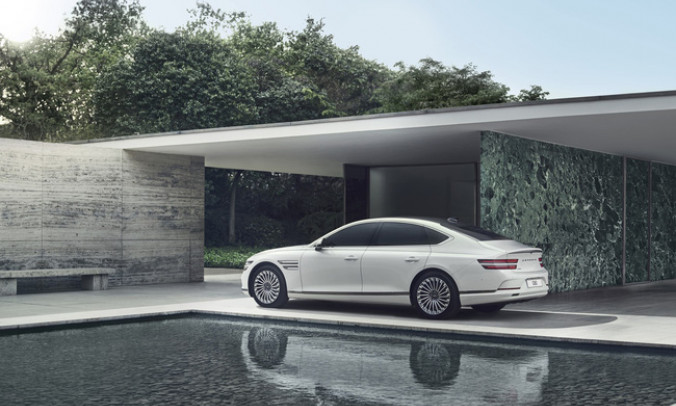Hyundai ra mắt mẫu ô tô điện đầu tiên mang thương hiệu Genesis