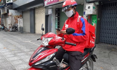 Mùa dịch Covid-19: Shipper, hoạt động từ thiện có được hoạt động?