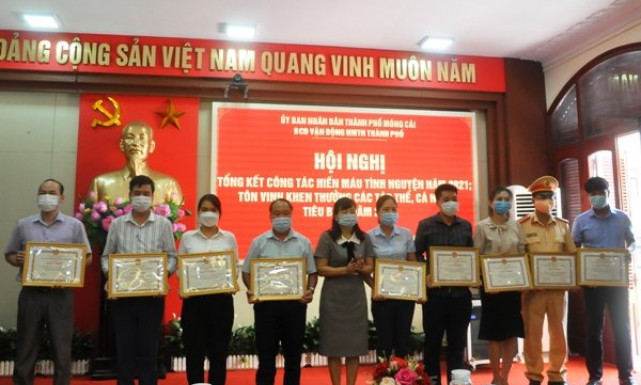 Móng Cái: Tổng kết công tác hiến máu tình nguyện năm 2021