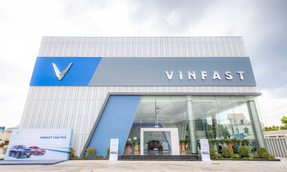 VinFast khai trương showroom 3S Cẩm Phả- “trình làng” diện mạo hoàn toàn mới
