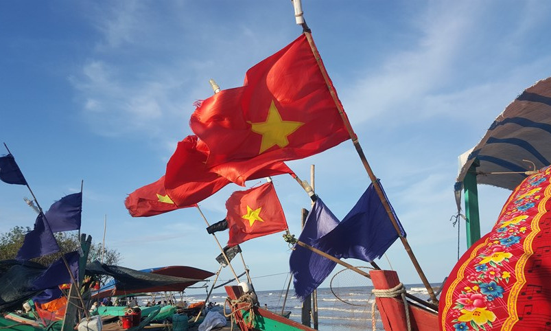 Nam Định: Mùa này cá chẳng đầy khoang