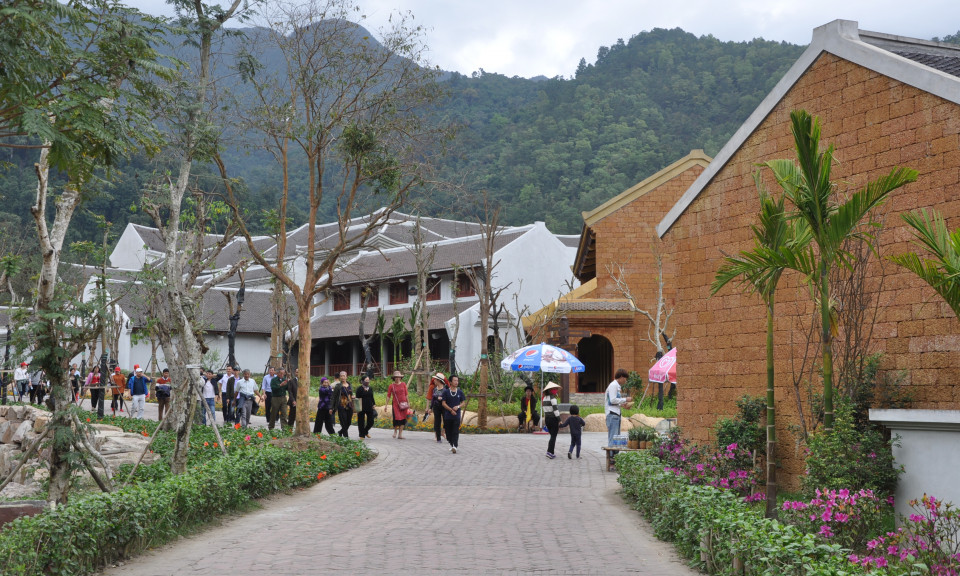 Legacy dưới chân Yên Tử