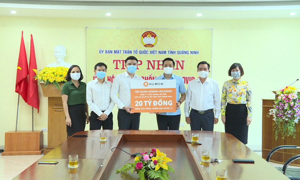 Gần 164 tỷ đồng ủng hộ Quỹ phòng, chống dịch bệnh Covid-19