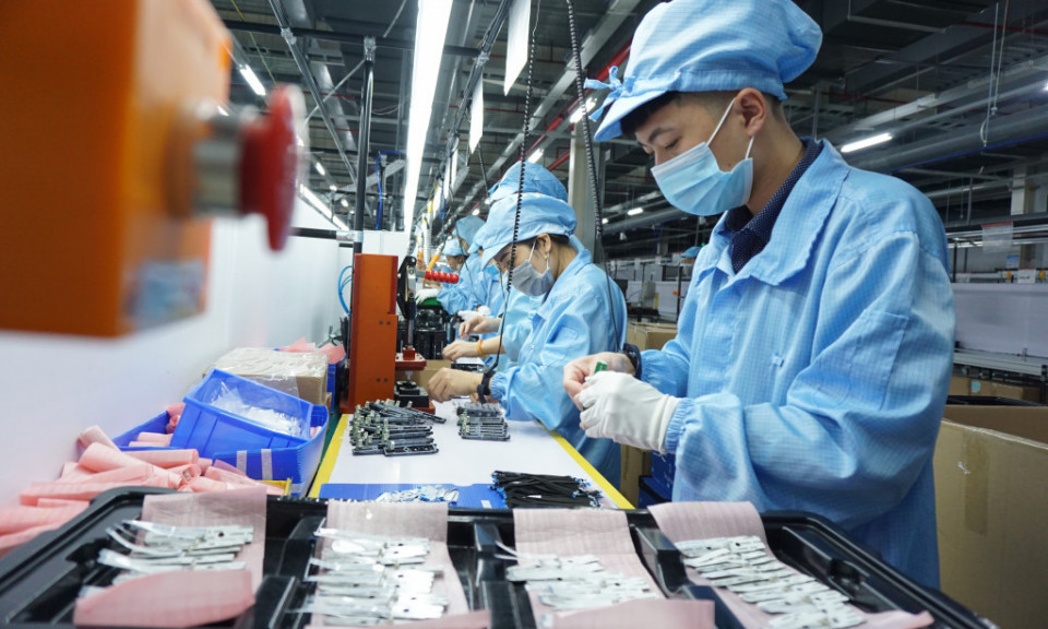 Phát triển KT-XH năm 2021: Xem khó khăn, thách thức trở thành động lực phấn đấu