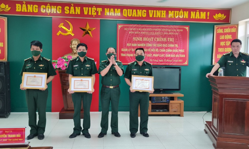 Đồn BPCK Cảng Hòn Gai: Sinh hoạt chính trị khắc phục tình trạng vi phạm kỷ luật trong bộ đội