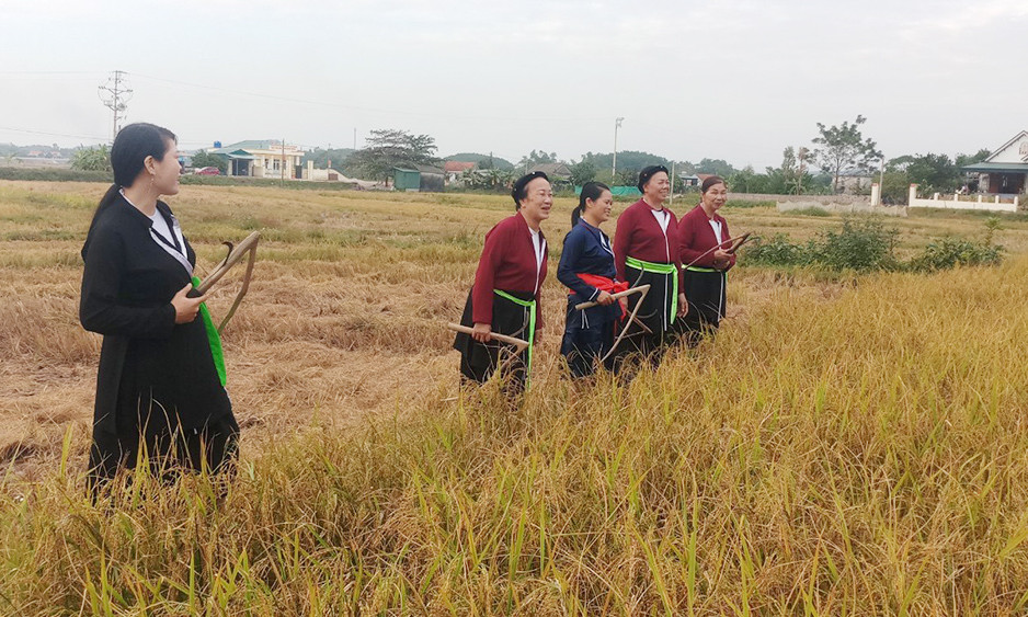 Bảo tồn, phát triển văn hóa truyền thống dân tộc Sán Dìu