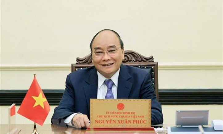 Chủ tịch nước Nguyễn Xuân Phúc điện đàm với Tổng thống Indonesia